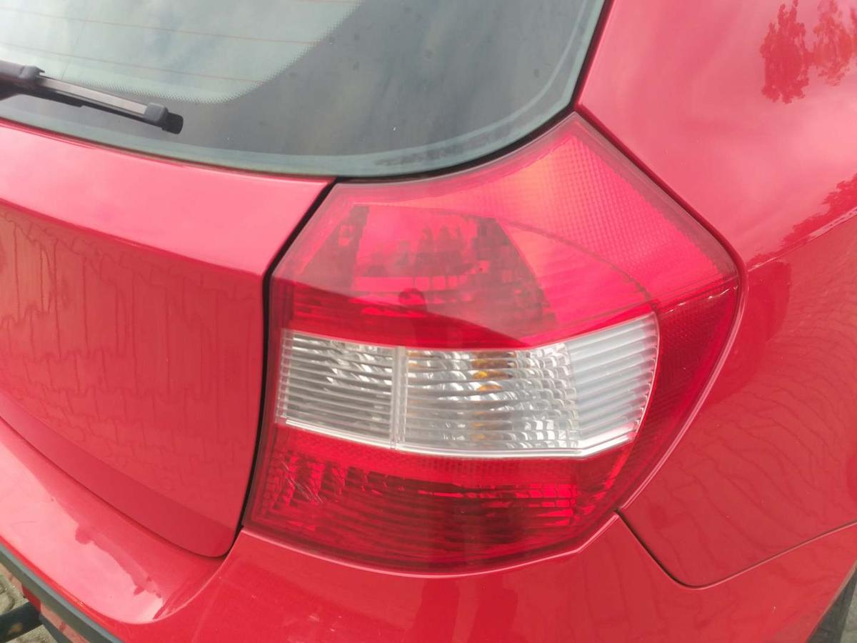 BMW 1er E87 original Rücklicht Rückleuchte Schlussleuchte rechts Bj.2006